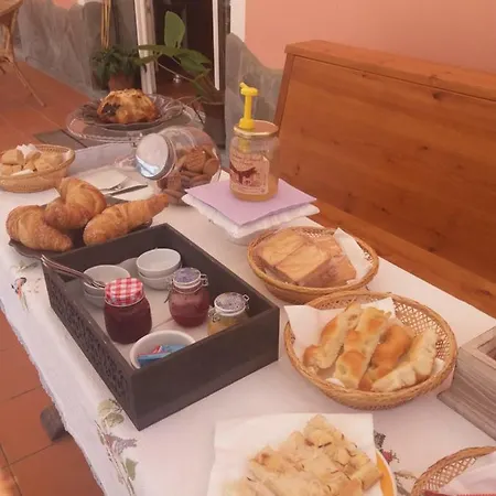 Фермерский дом Agriturismo La Casina Rosa Piano di Follo
